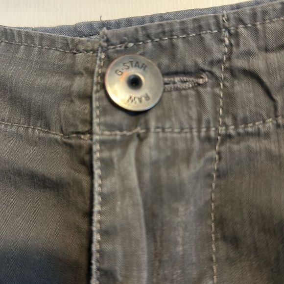 GUC: Vintage G-Star Raw Cargo shorts Men  XL (fits like M), built in waist adj - Picture 5 of 14